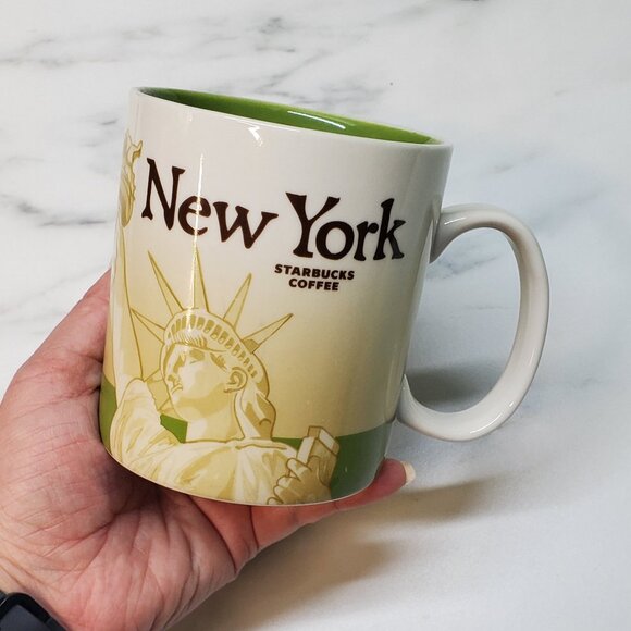 Mug - ☕️ 2012 16oz STARBUCKS New York - Picture 1 of 9